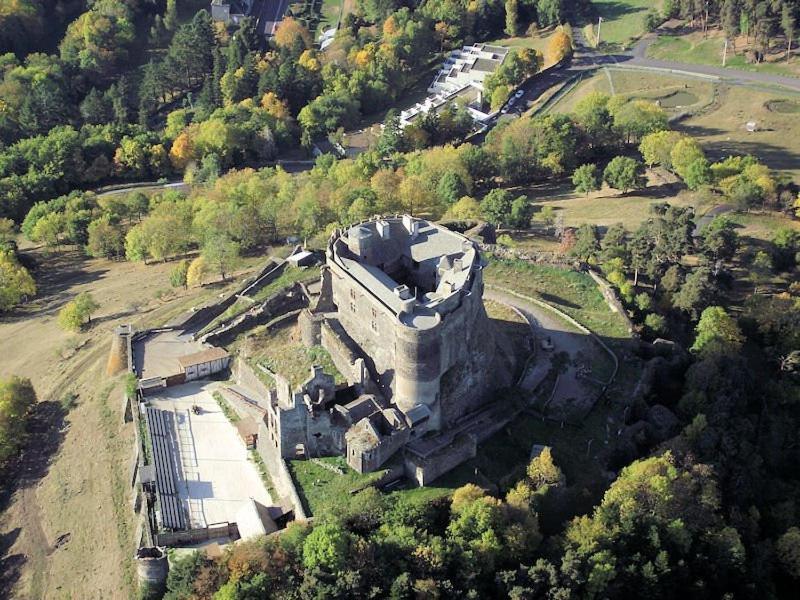 Studio Au Coeur Des Volcans D Auvergne - Murol Eksteriør bilde